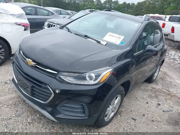 KL7CJPSB3KB942033 2019 CHEVROLET TRAX - Image 2