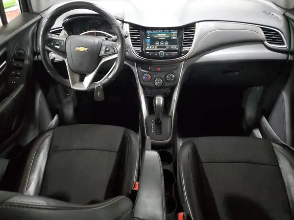 KL7CJPSB3KB946468 2019 CHEVROLET TRAX - Image 8