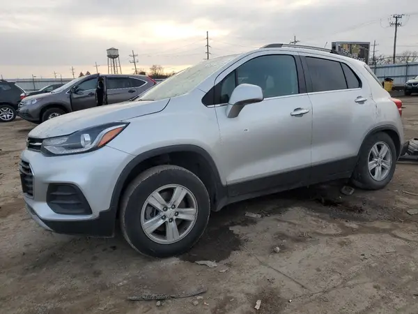 KL7CJPSB3LB005880 2020 CHEVROLET TRAX - Image 1