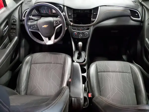 KL7CJPSB3LB340055 2020 CHEVROLET TRAX - Image 8