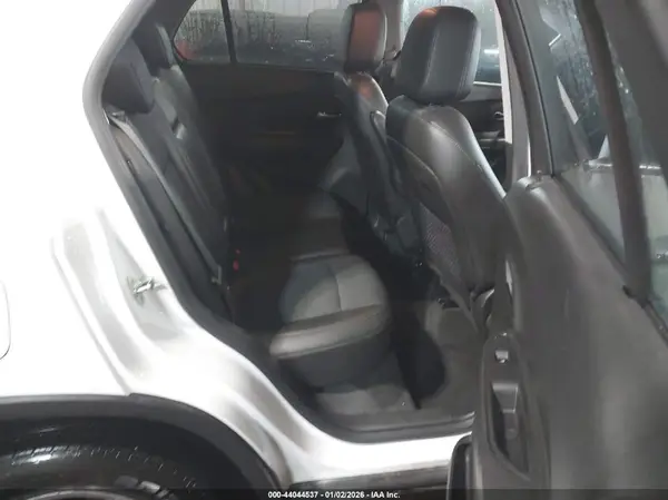 KL7CJPSB3LC022656 2020 CHEVROLET TRAX - Image 8