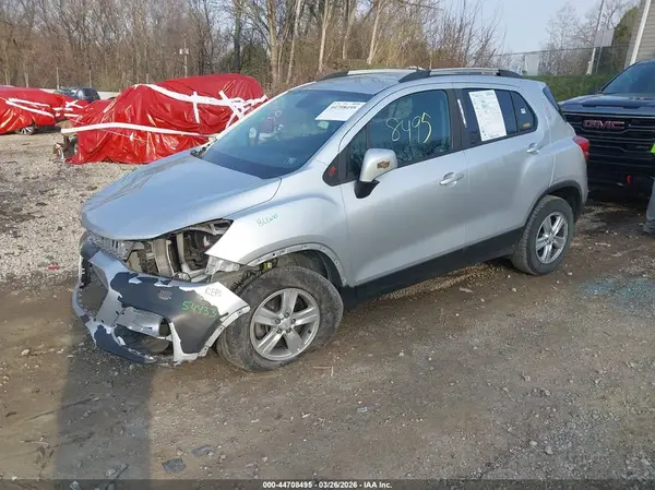 KL7CJPSB3MB323581 2021 CHEVROLET TRAX - Image 2
