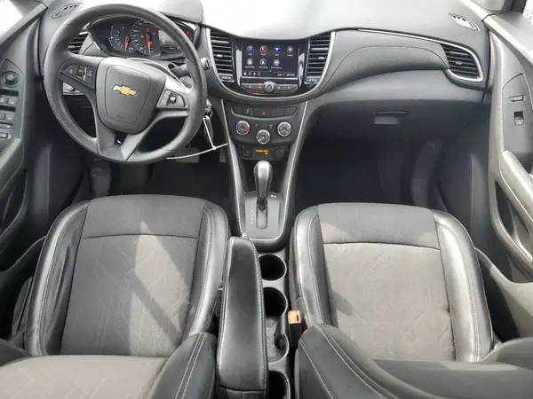 KL7CJPSB3MB331342 2021 CHEVROLET TRAX - Image 8