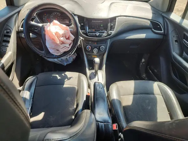 KL7CJPSB3MB343619 2021 CHEVROLET TRAX - Image 8