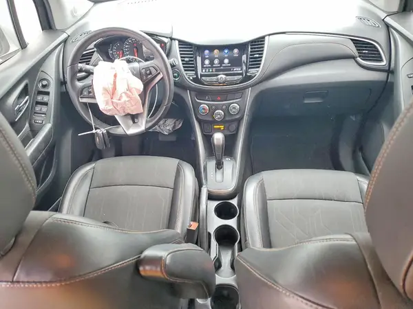 KL7CJPSB3MB348979 2021 CHEVROLET TRAX - Image 8
