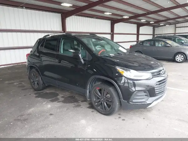 KL7CJPSB3MB351557 2021 CHEVROLET TRAX - Image 1