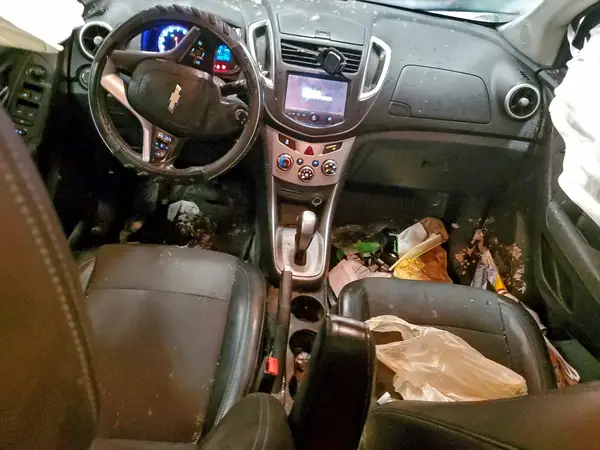 KL7CJPSB4GB551335 2016 CHEVROLET TRAX - Image 8