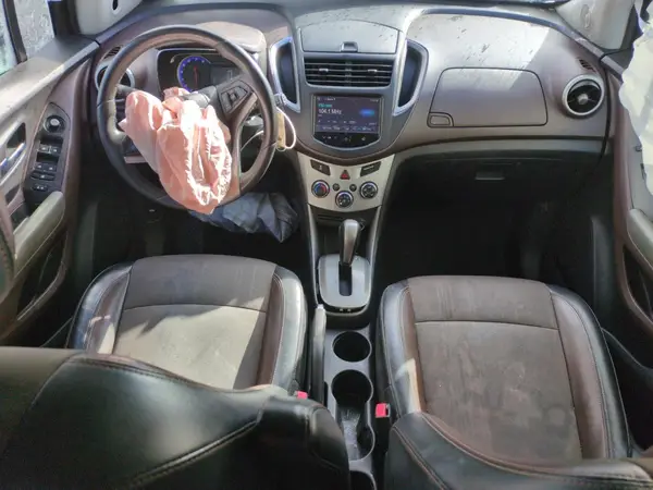 KL7CJPSB4GB570208 2016 CHEVROLET TRAX - Image 8