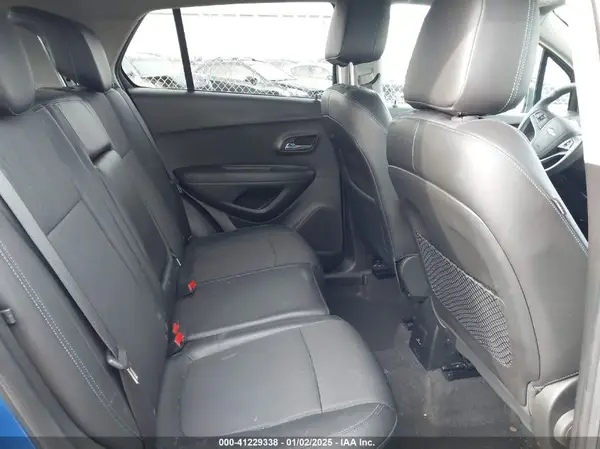 KL7CJPSB4GB577157 2016 CHEVROLET TRAX - Image 8