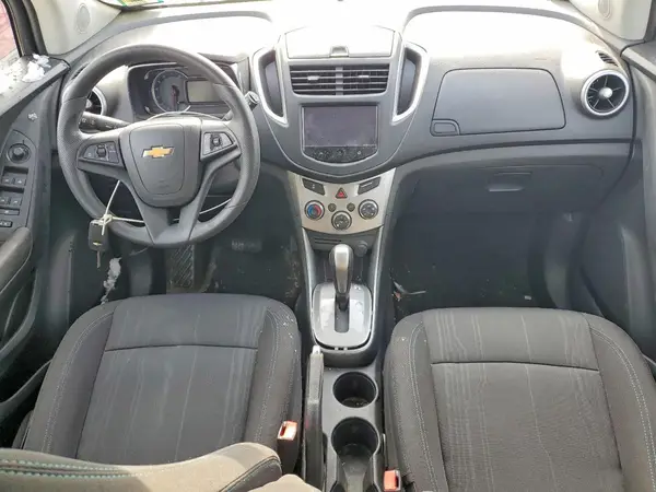 KL7CJPSB4GB588921 2016 CHEVROLET TRAX - Image 8