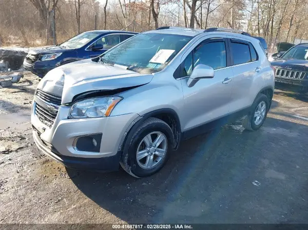 KL7CJPSB4GB626406 2016 CHEVROLET TRAX - Image 2