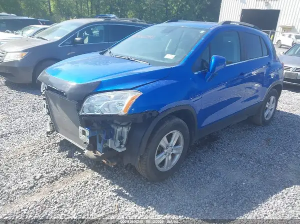 KL7CJPSB4GB761661 2016 CHEVROLET TRAX - Image 2