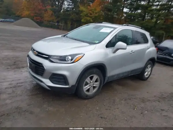 KL7CJPSB4HB085763 2017 CHEVROLET TRAX - Image 2