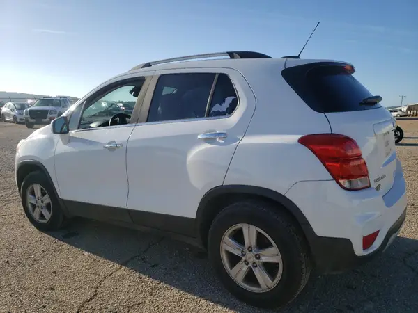 KL7CJPSB4HB105722 2017 CHEVROLET TRAX - Image 2