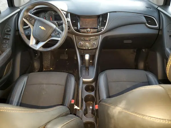 KL7CJPSB4HB123105 2017 CHEVROLET TRAX - Image 8