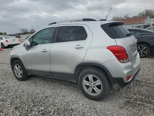 KL7CJPSB4HB156556 2017 CHEVROLET TRAX - Image 2