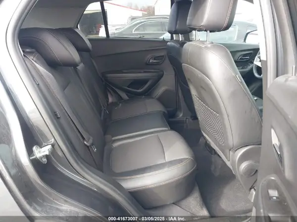 KL7CJPSB4HB167833 2017 CHEVROLET TRAX - Image 8