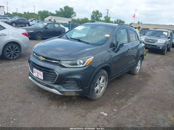 KL7CJPSB4HB171851 2017 CHEVROLET TRAX - Image 2