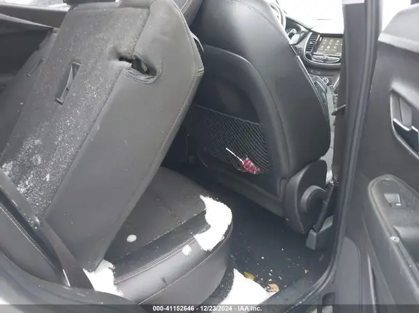 KL7CJPSB4JB612237 2018 CHEVROLET TRAX - Image 8
