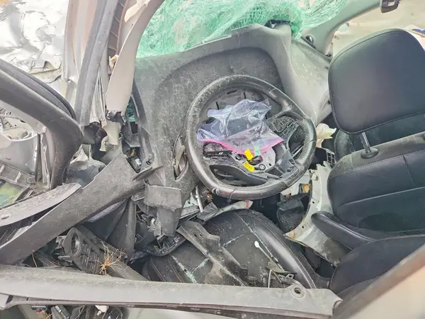 KL7CJPSB4JB636912 2018 CHEVROLET TRAX - Image 8