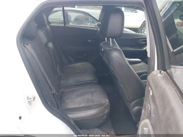 KL7CJPSB4JB669201 2018 CHEVROLET TRAX - Image 8