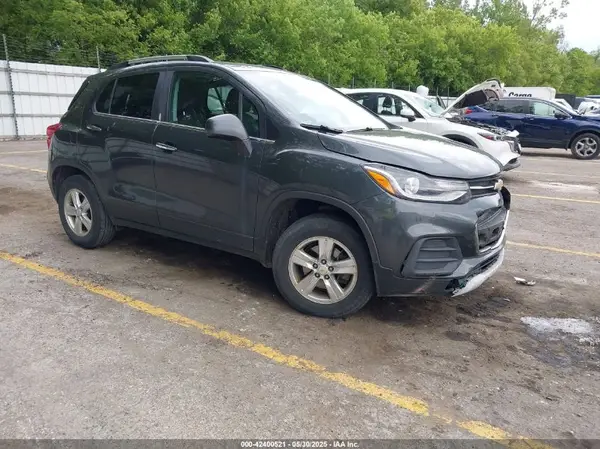 KL7CJPSB4JB672681 2018 CHEVROLET TRAX - Image 1
