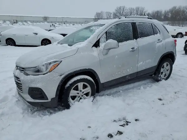 KL7CJPSB4JB710832 2018 CHEVROLET TRAX - Image 1