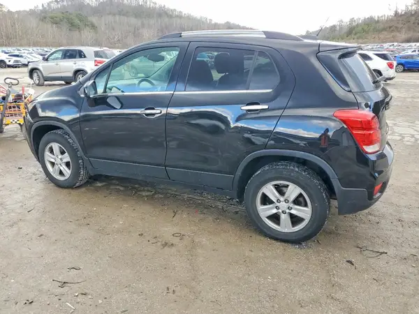 KL7CJPSB4KB790537 2019 CHEVROLET TRAX - Image 2