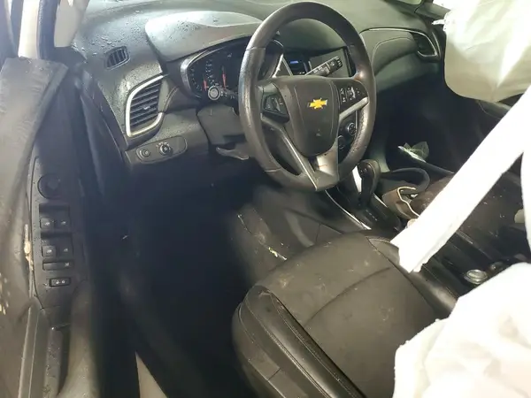 KL7CJPSB4KB808275 2019 CHEVROLET TRAX - Image 8