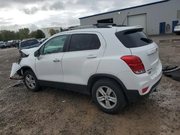 KL7CJPSB4KB863129 2019 CHEVROLET TRAX - Image 2