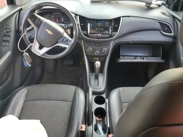 KL7CJPSB4KB879556 2019 CHEVROLET TRAX - Image 8