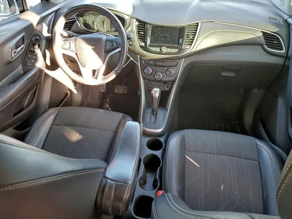 KL7CJPSB4KB890766 2019 CHEVROLET TRAX - Image 8