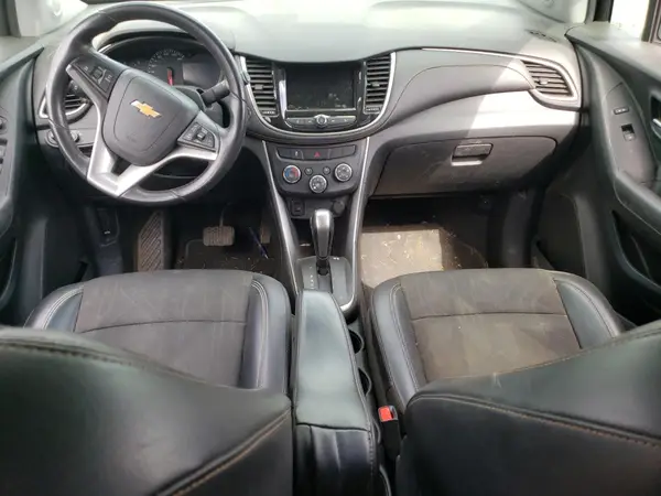 KL7CJPSB4KB892193 2019 CHEVROLET TRAX - Image 8