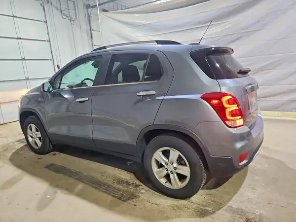 KL7CJPSB4KB896194 2019 CHEVROLET TRAX - Image 2