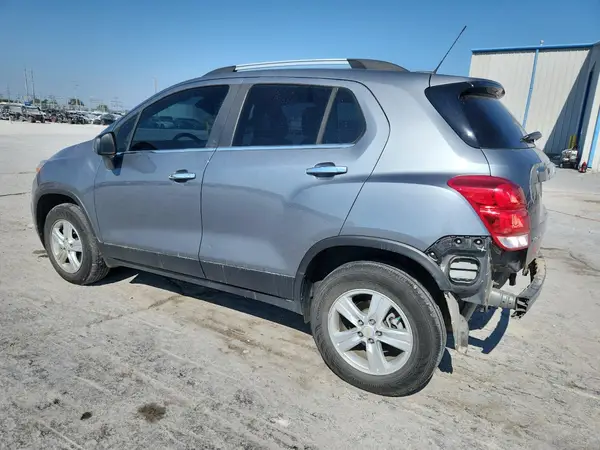 KL7CJPSB4KB900955 2019 CHEVROLET TRAX - Image 2