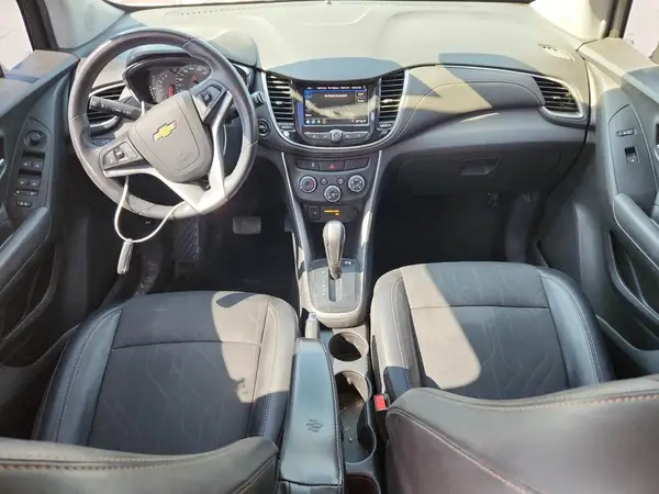 KL7CJPSB4KB900955 2019 CHEVROLET TRAX - Image 8