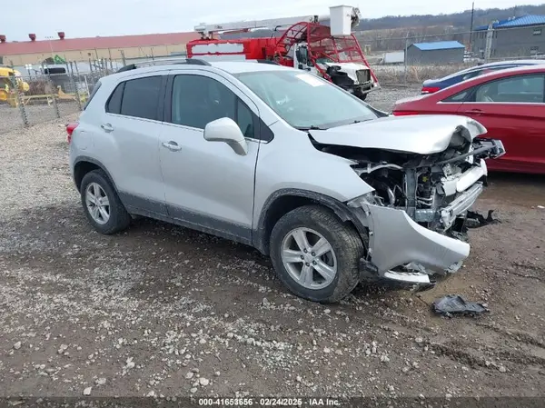 KL7CJPSB4KB952473 2019 CHEVROLET TRAX - Image 1
