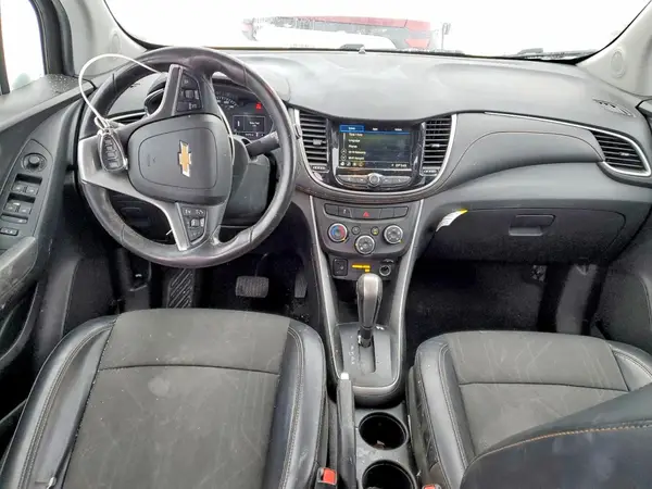 KL7CJPSB4KB953946 2019 CHEVROLET TRAX - Image 8