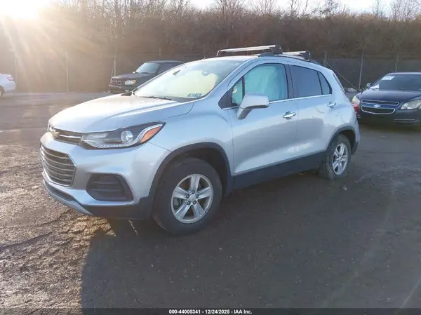 KL7CJPSB4LB030934 2020 CHEVROLET TRAX - Image 2