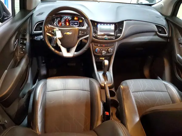 KL7CJPSB4LB037995 2020 CHEVROLET TRAX - Image 8