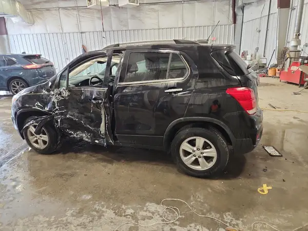 KL7CJPSB4LB077008 2020 CHEVROLET TRAX - Image 2