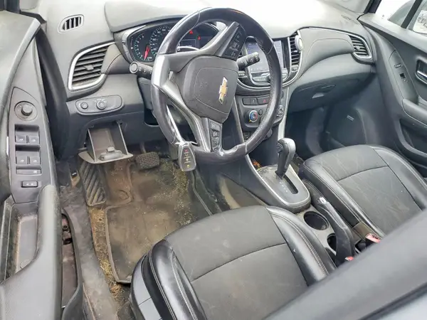 KL7CJPSB4LB325421 2020 CHEVROLET TRAX - Image 8