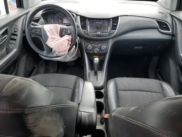 KL7CJPSB4MB321273 2021 CHEVROLET TRAX - Image 8