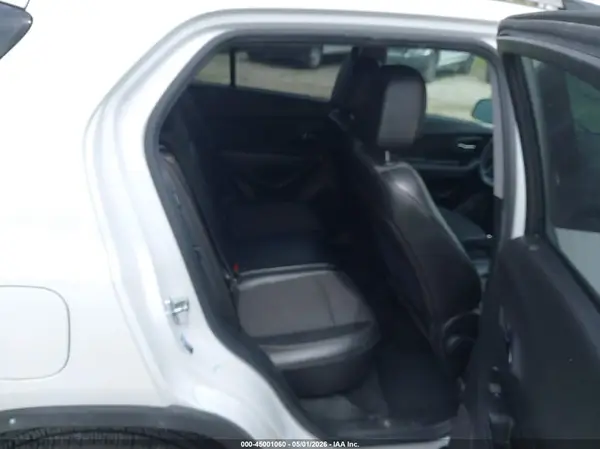 KL7CJPSB4MB332130 2021 CHEVROLET TRAX - Image 8