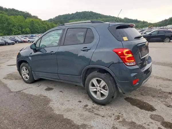 KL7CJPSB4MB356038 2021 CHEVROLET TRAX - Image 2