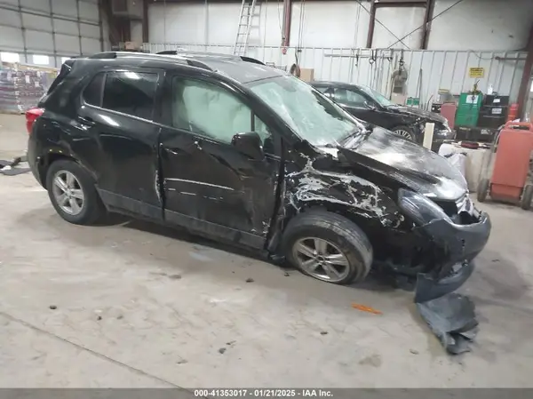 KL7CJPSB4MB357111 2021 CHEVROLET TRAX - Image 1