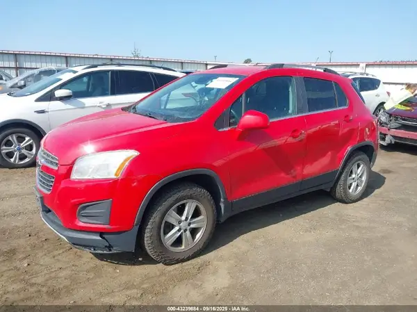 KL7CJPSB5GB534740 2016 CHEVROLET TRAX - Image 2