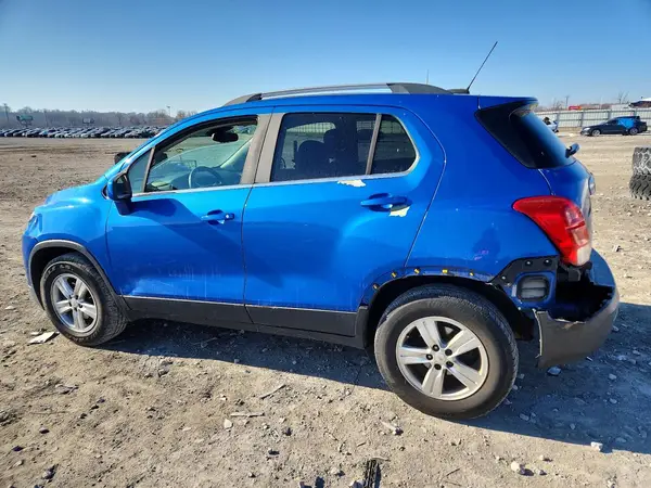 KL7CJPSB5GB576986 2016 CHEVROLET TRAX - Image 2