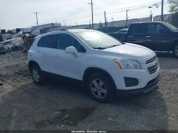 KL7CJPSB5GB605967 2016 CHEVROLET TRAX - Image 1