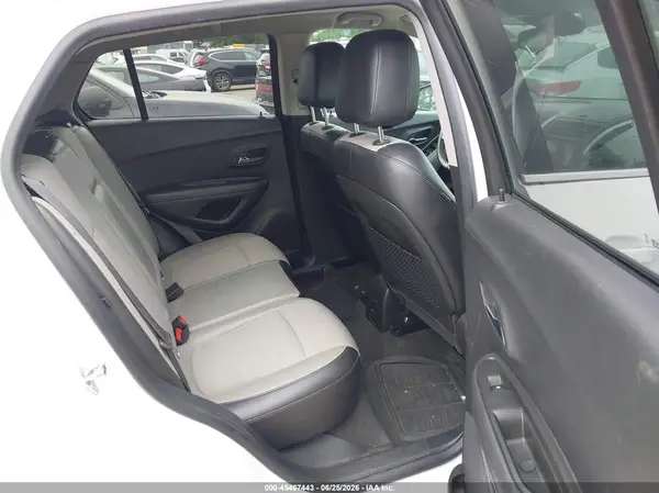 KL7CJPSB5GB628570 2016 CHEVROLET TRAX - Image 8